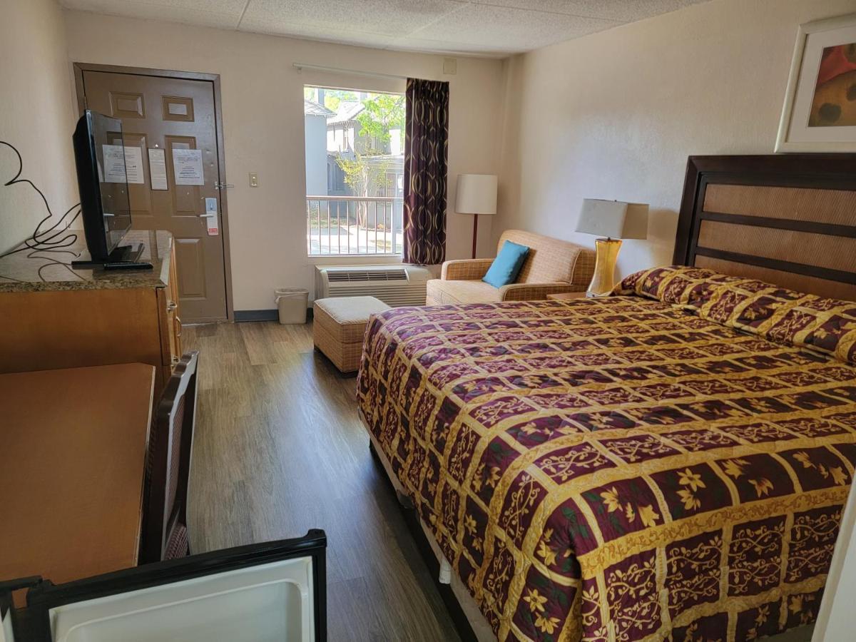 ديكادور Studio 9 Inn & Suites المظهر الخارجي الصورة