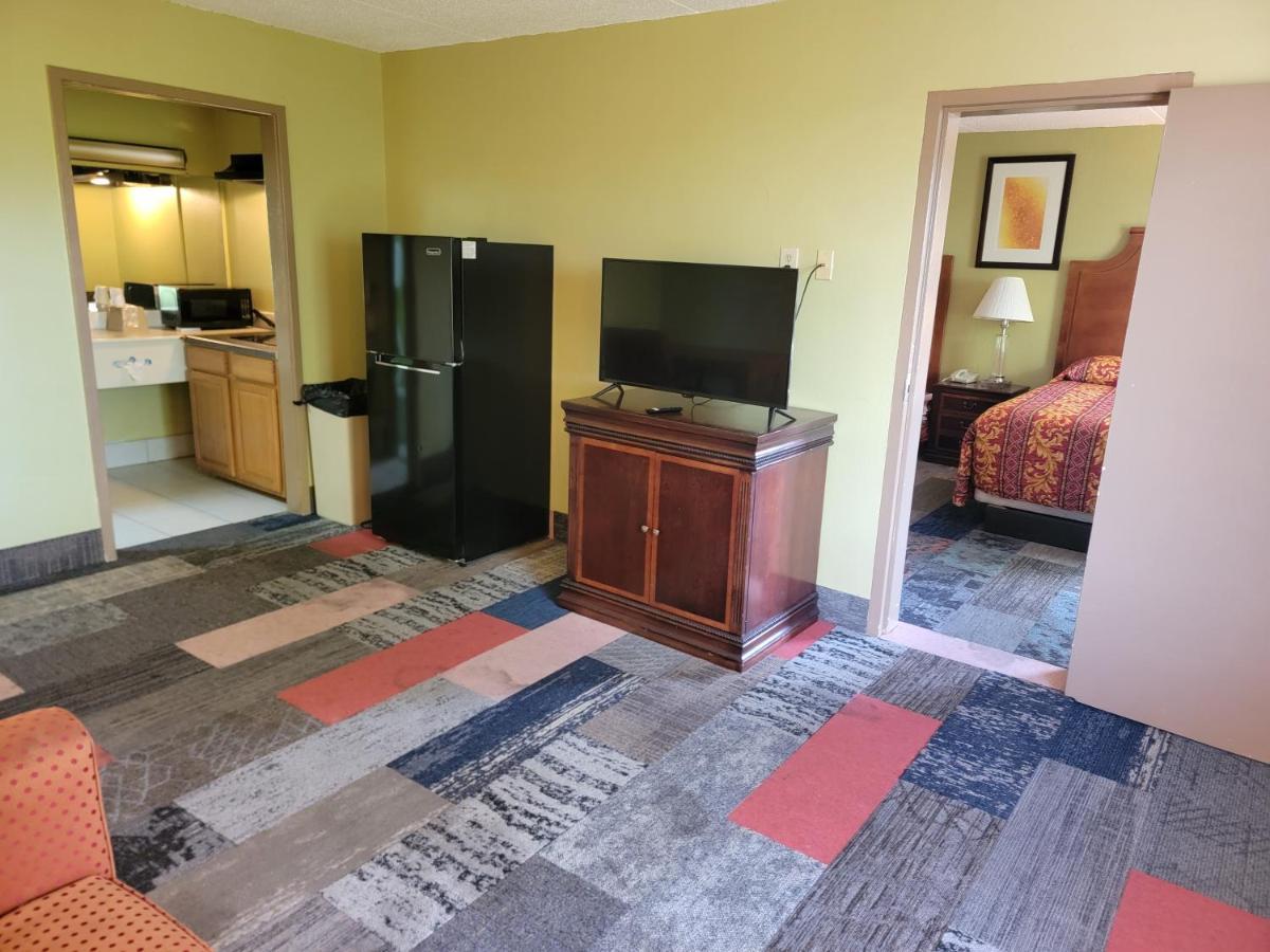 ديكادور Studio 9 Inn & Suites المظهر الخارجي الصورة